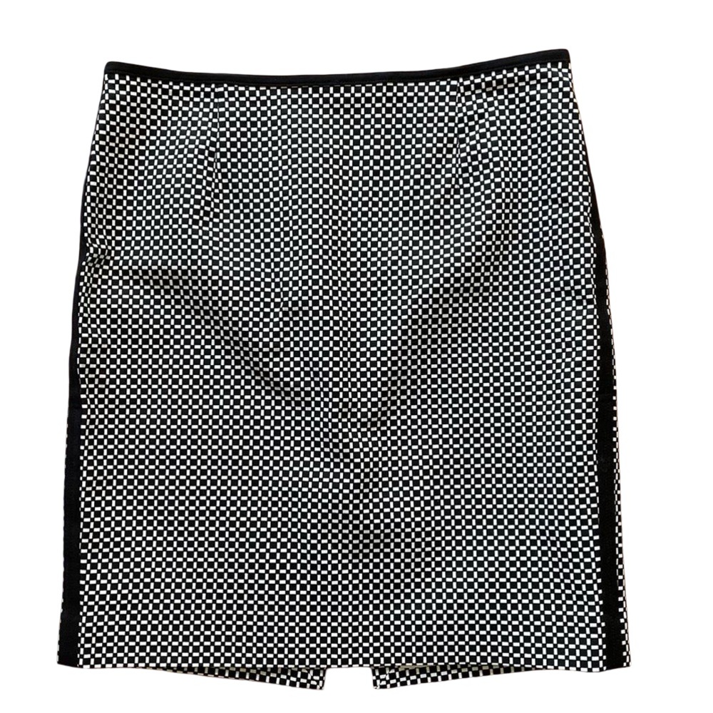 White House Black Market Classic Black & White Windowpane Print Pencil Skirt